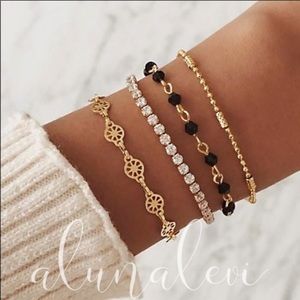 Rhinestone & Bead bracelet set